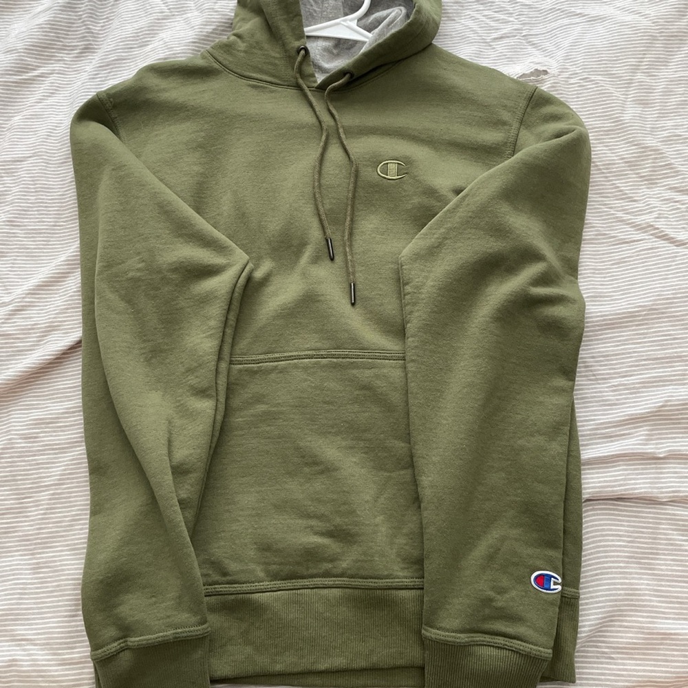 Champion hoodie 🪴💚🍏